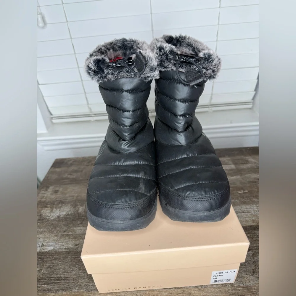 The North Face Black Fur-Lined Boots